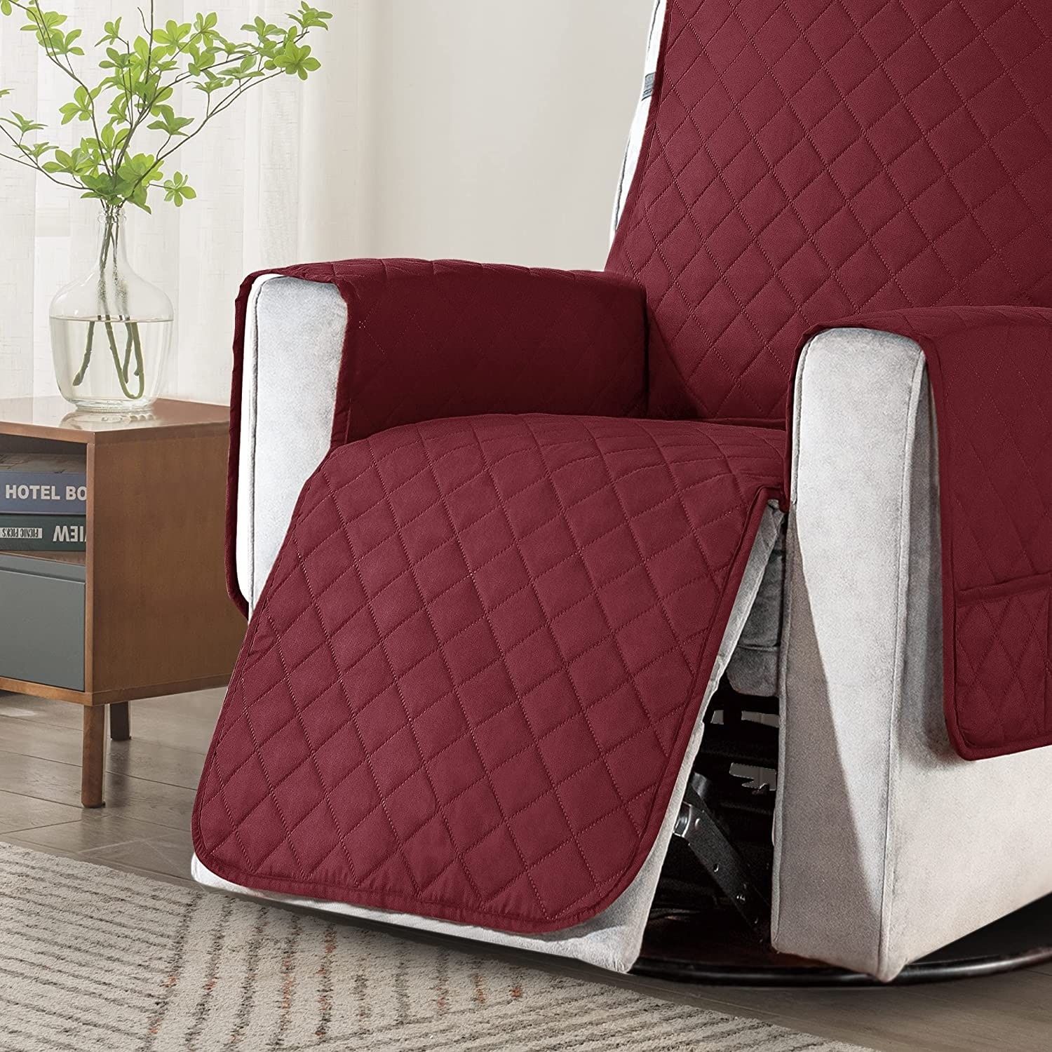 Red recliner sales chair covers
