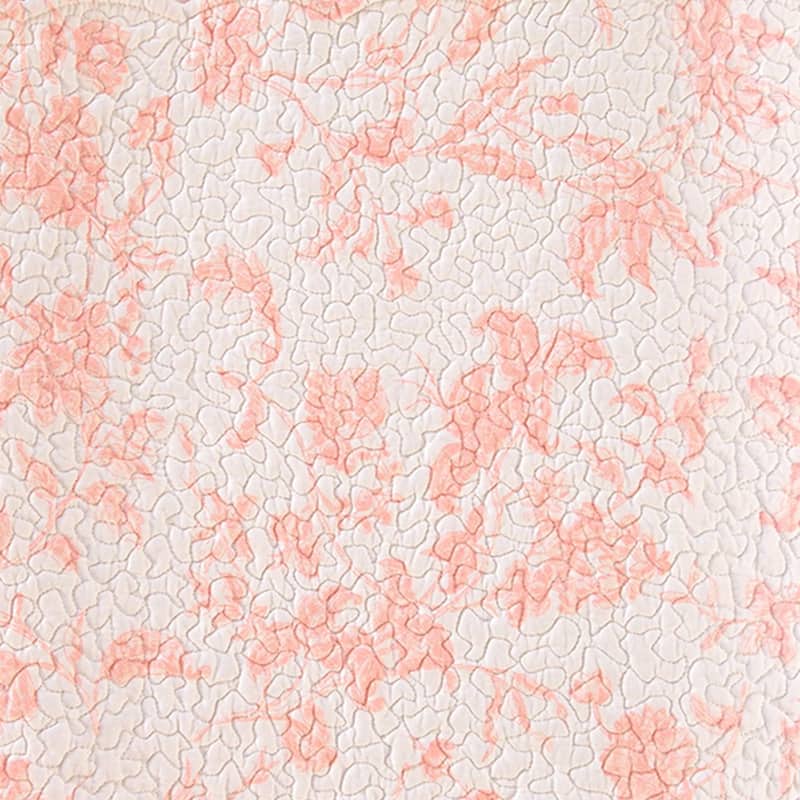Colonial Williamsburg 14" x 51" Brighton Pink Cotton Quilted Reversible Table Runner 14x51