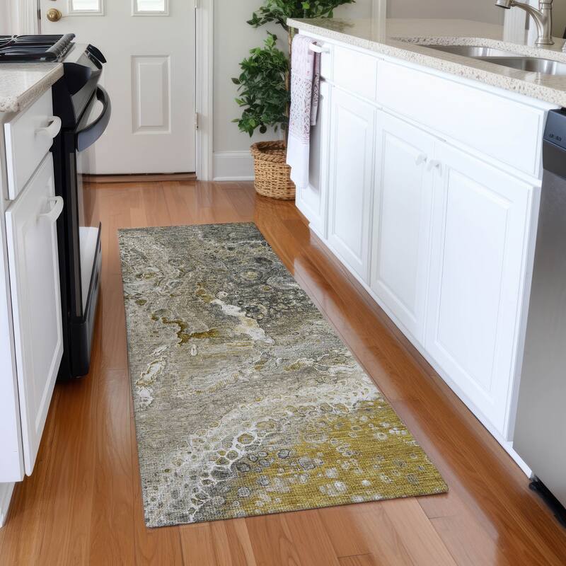 Machine Washable Indoor/ Outdoor Chantille Modern Abstract Rug - Taupe - 2'3" x 7'6"