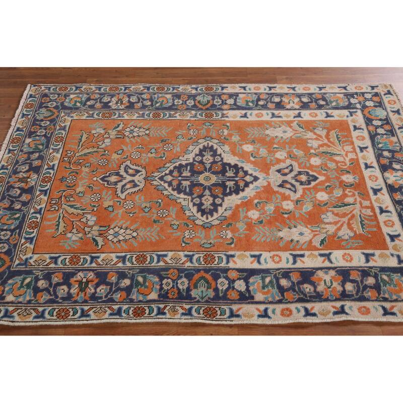 Hand Knotted Oriental 100% Wool Carpet Traditional Floral Oranges & Rust Tabriz Area Rug - 6' 0'' X 4' 4''