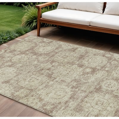 HomeRoots Floral Transitional Rectangle Outdoor Rug