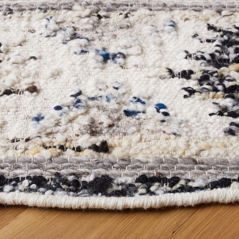 SAFAVIEH Handmade Manhattan Nadiye Wool Rug