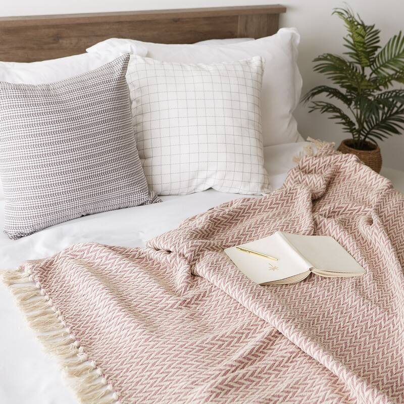 Stone Handloom Chevron Throw