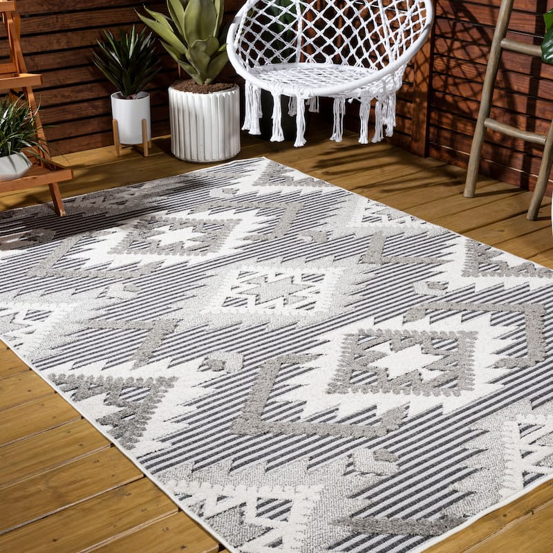 JONATHAN Y Duwun High-Low Pile Neutral Diamond Kilim Indoor/Outdoor Area Rug