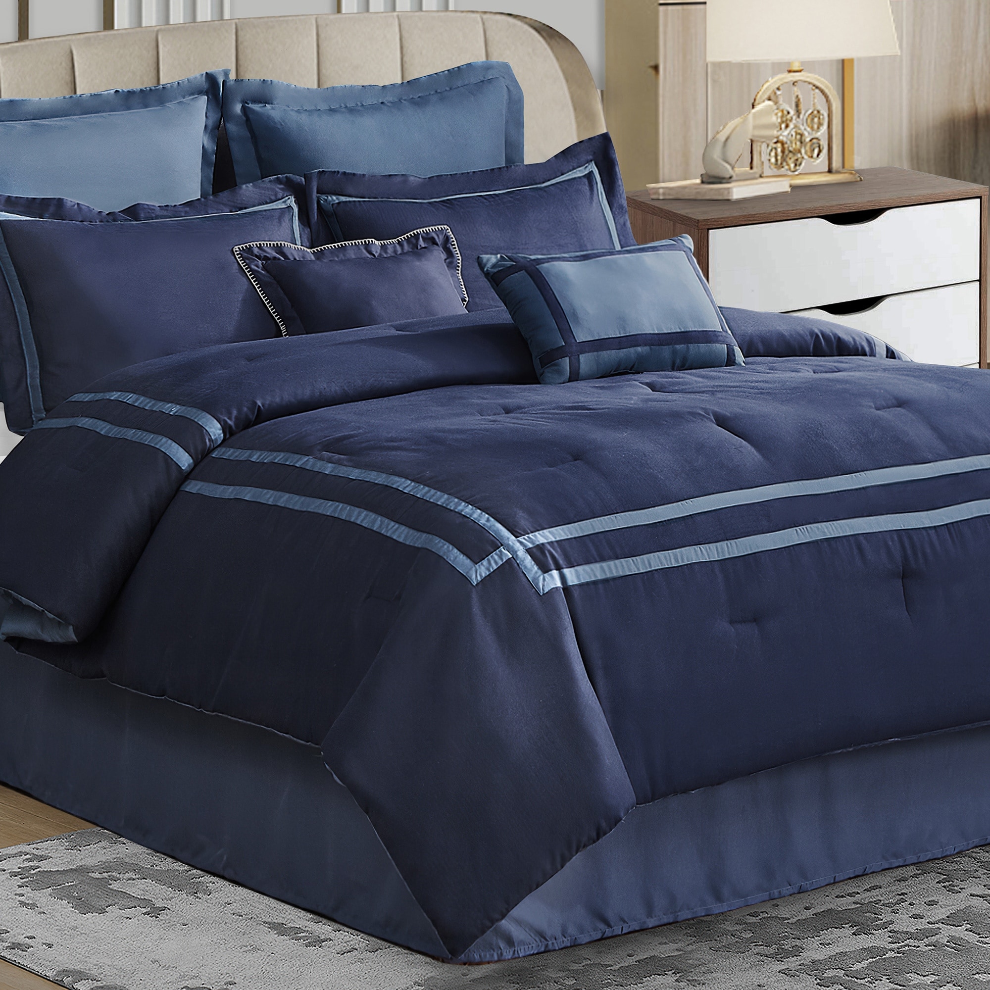 https://ak1.ostkcdn.com/images/products/is/images/direct/aa66deb0cfd127ee04a3fec9e079172e0d4cf87f/Beaute-Living-Hotel-Collection-8-Piece-Comforter-Set.jpg