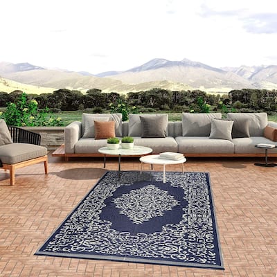 Lightweight Indoor Outdoor Reversible Plastic Area Rug - 5.9 x 8.9 Feet - Medallion Oriental- Blue - 5'9" x 8'9"