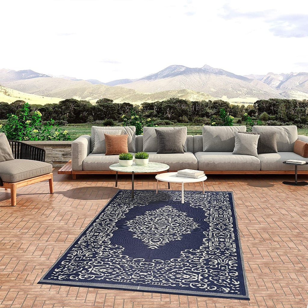 Lightweight Indoor Outdoor Reversible Plastic Area Rug - 5.9 x 8.9 Feet - Medallion Oriental- Blue - 5'9" x 8'9"