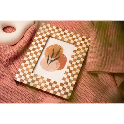Checkered Rectangular Picture Frame - for 5" x 7" Photo - Brown and White