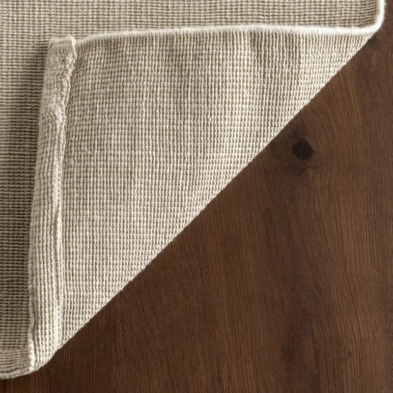 Nuloom Salima Solid Indoor/Outdoor Area Rug