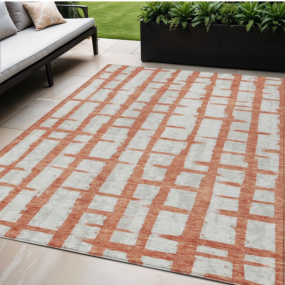 HomeRoots Striped Transitional Rectangle Outdoor Rug
