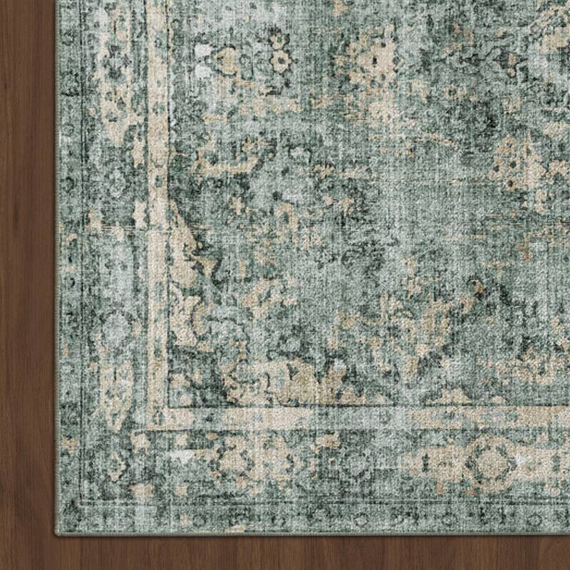 Bohemia Indoor/Outdoor Handmade Classic Perslan Area Rug - 6' x 7'
