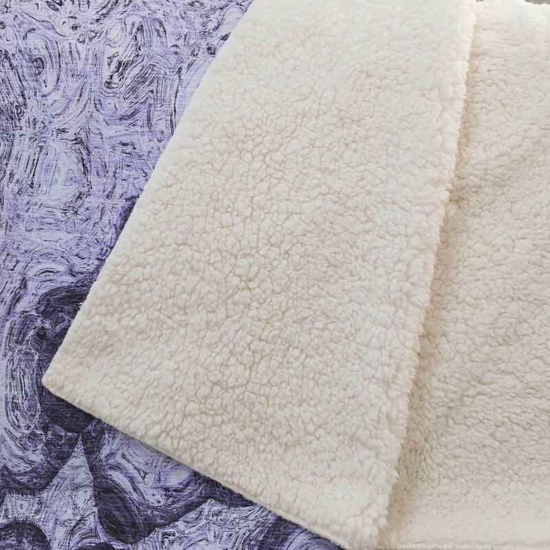 Premium Machine Washable Casual Contemporary Sherpa Throw Blanket