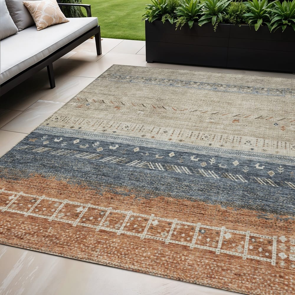 HomeRoots Southwestern Transitional Rectangle Outdoor Rug
