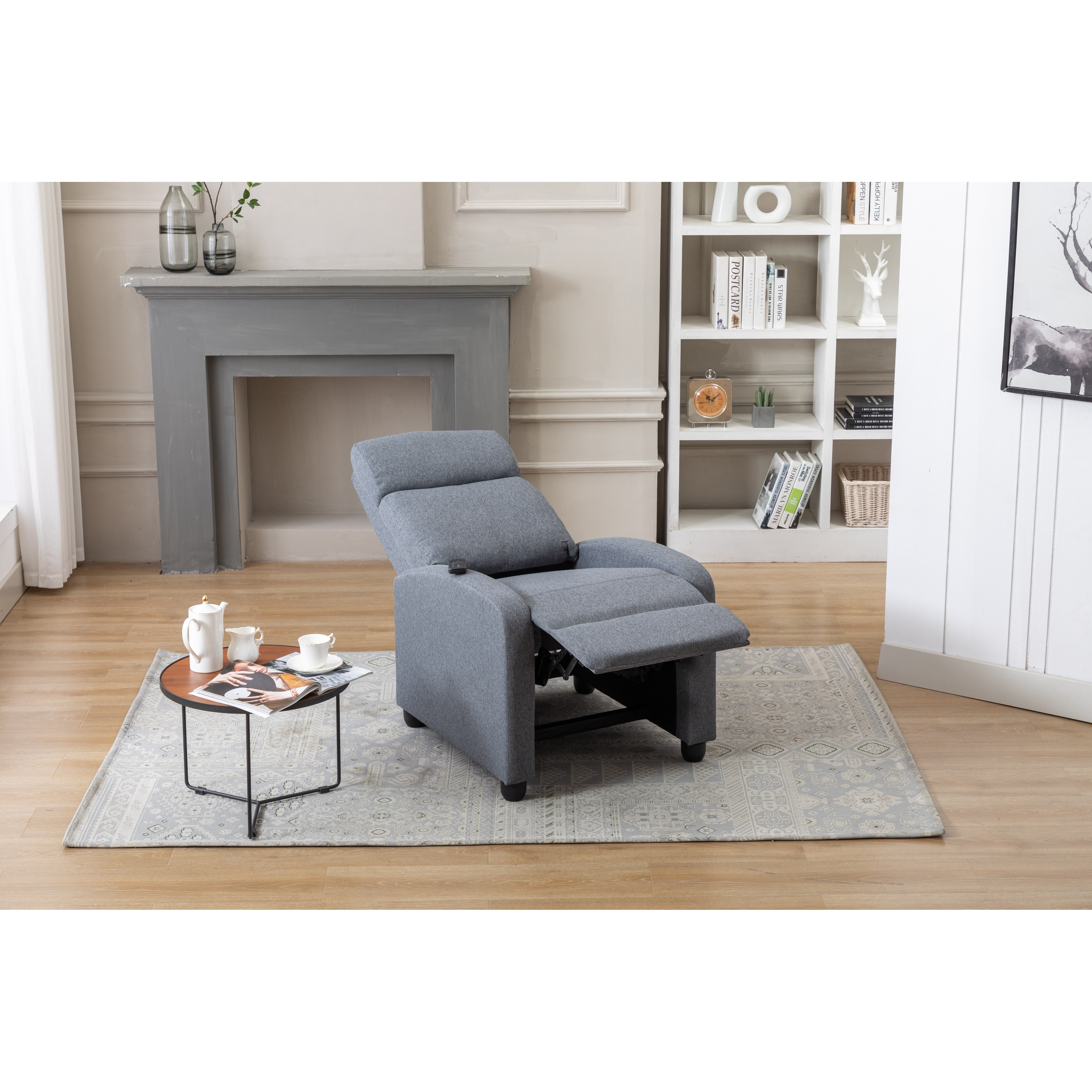 Small recliner outlet chairs for elderly