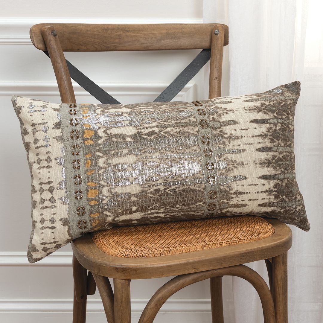 Rizzy Home Silver Abstract Lumbar Decorative Pillow, 14x26