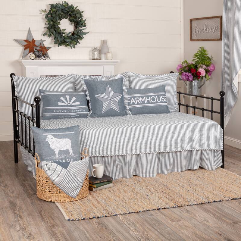 Sawer Mill 5pc Daybed Quilt Set - Daybed Quilt Set - Off-White