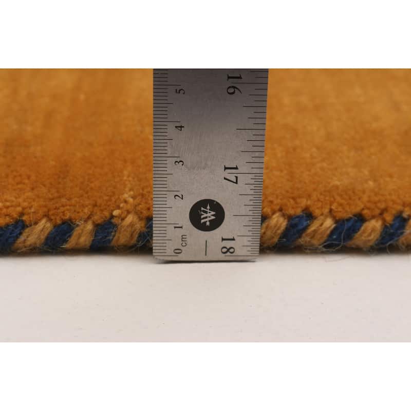 Kashkuli Gabbeh Gold Rug 2'5" x 7'8" - 2'5 x 7'8