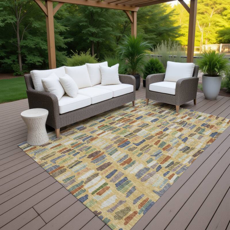 Machine Washable Indoor/ Outdoor Modern Mosaic Chantille Rug