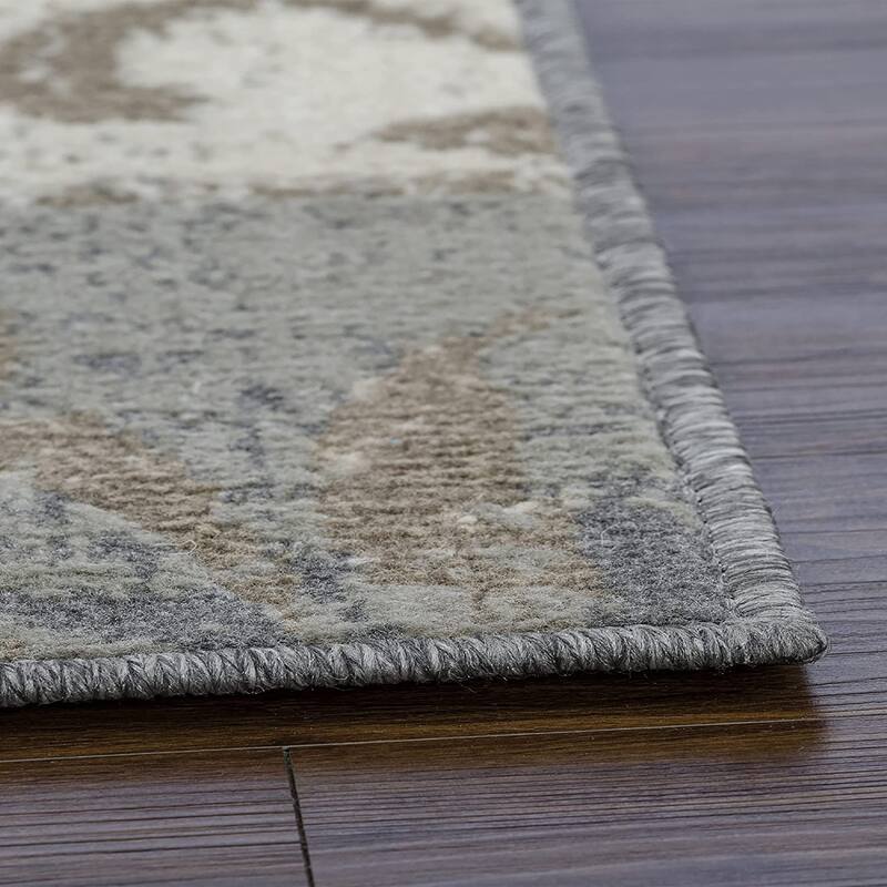 Contemporary Floral Patchwork Indoor Area Rug or Runner by Superior