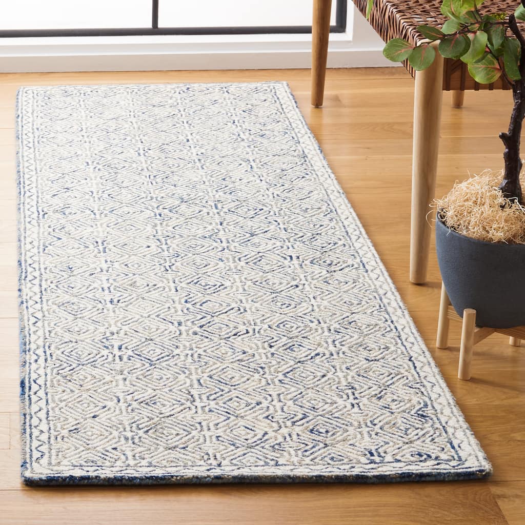 SAFAVIEH Handmade Micro-Loop Javorina Transitional Wool Rug