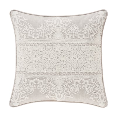 J. Queen New York Lauralynn 20" Decorative Throw Pillow