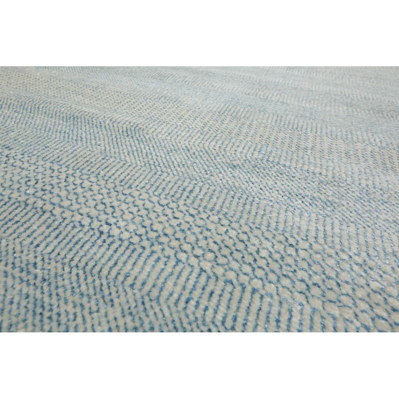 Hand Knotted Ivory Persian Wool and Silk Modern Oriental Area Rug