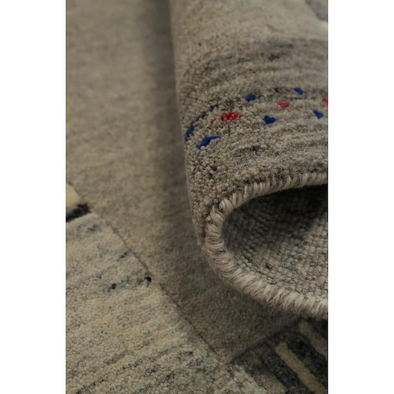 Hand Knotted Oriental 100% Wool Carpet Tribal Animal Pictorial Beige & Ivories Gabbeh Runner Rug - 4' 7'' X 2' 4''