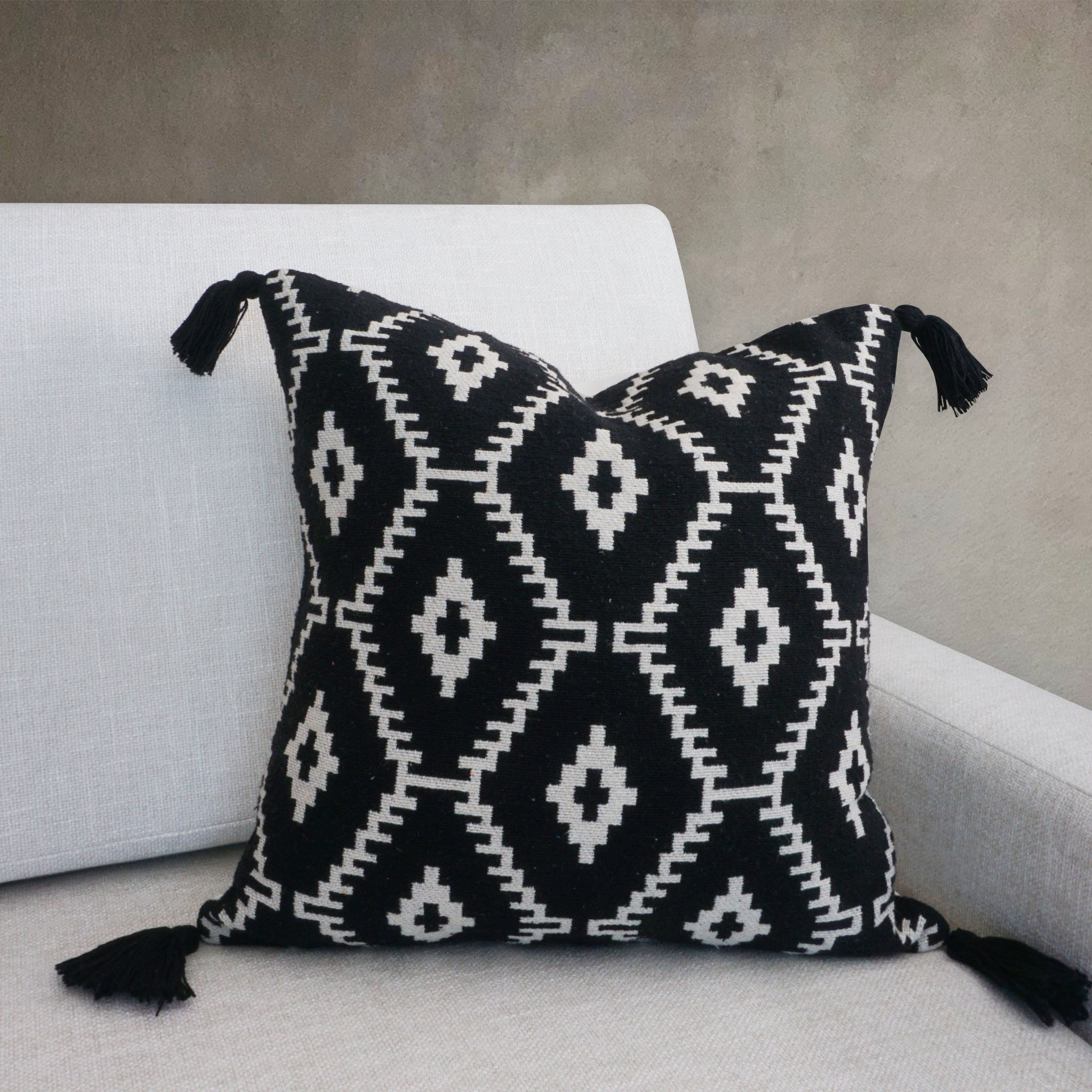 Millihome 2025 throw pillows