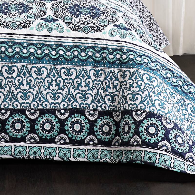 The Curated Nomad La Boheme Boho Stripe 3-piece Quilt Set