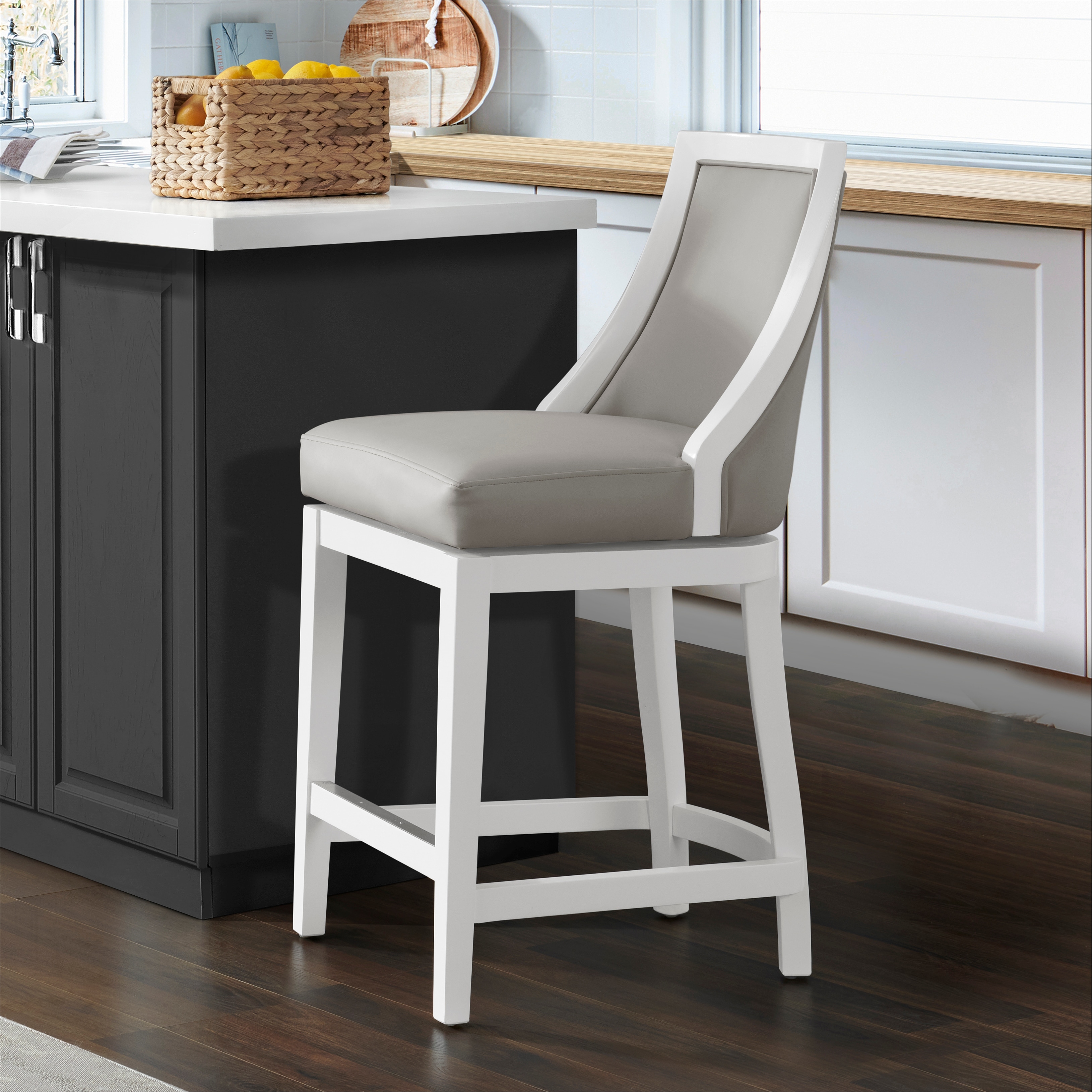 Wadley 31 swivel bar stool deals