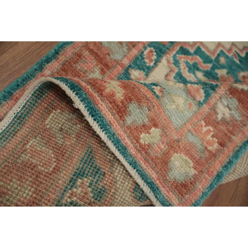 Hand Knotted Oriental 100% Wool Carpet Transitional Floral Beige & Ivories Oushak Area Rug - 3' 0'' X 2' 0''