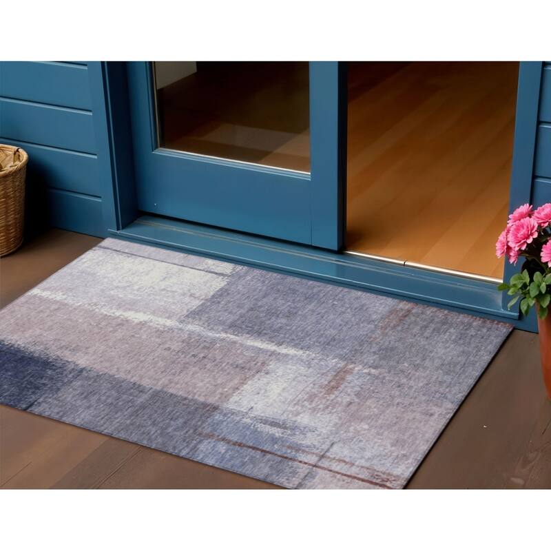 HomeRoots Abstract Transitional Rectangle Outdoor Rug - 3' x 5'