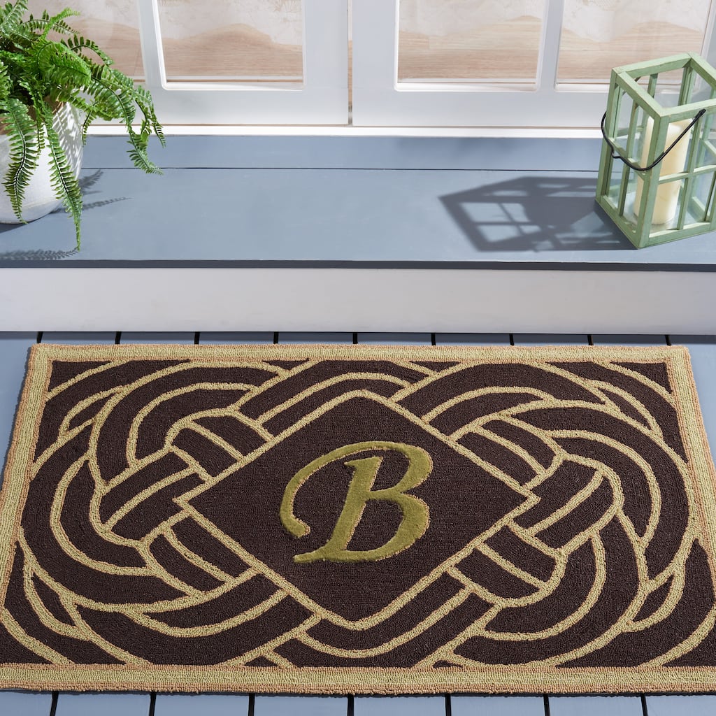 SAFAVIEH Hand-hooked Monogram M Chocolate Rug