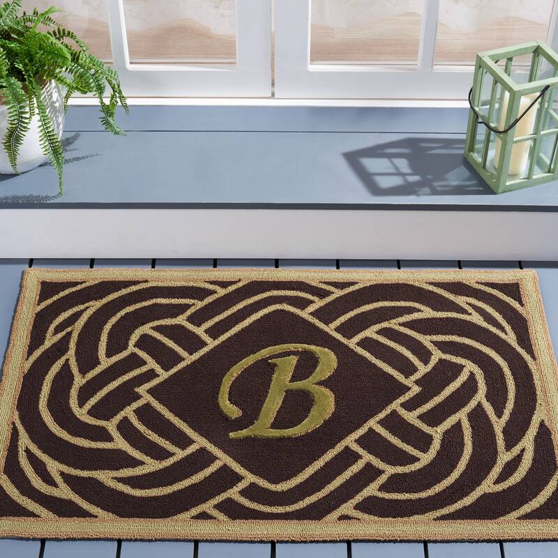 SAFAVIEH Hand-hooked Monogram Radica M Chocolate Rug - 2' 6" x 4' - Chocolate - W