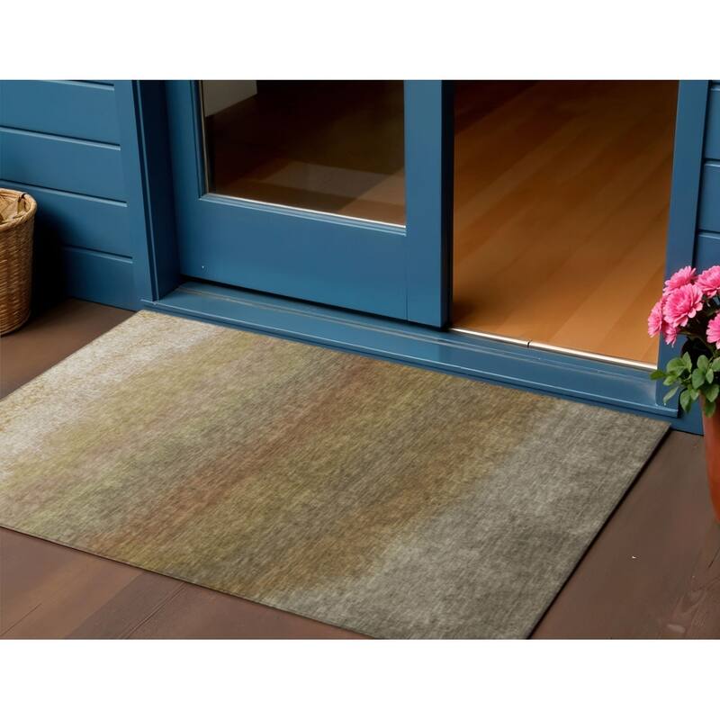 HomeRoots Ombre Transitional Rectangle Outdoor Rug - 3' x 5'