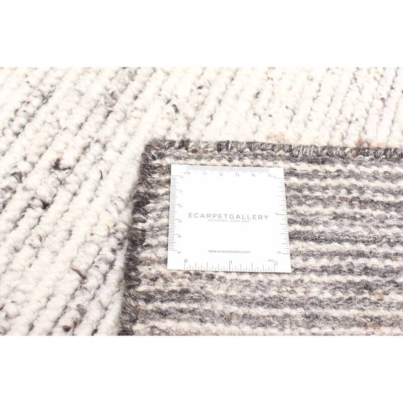 ECARPETGALLERY Hand-knotted Tangier Cream Wool Rug - 5'1 x 8'0