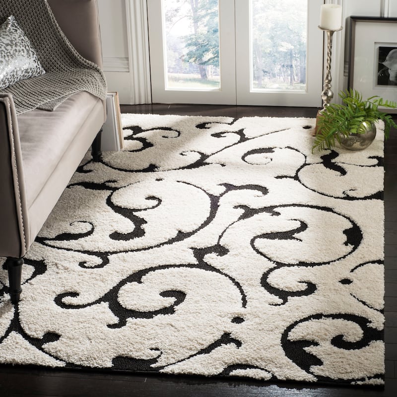 SAFAVIEH Florida Shag Hacer Scroll 1.2-inch Thick Rug - 3'3" x 5'3" - Ivory/Black