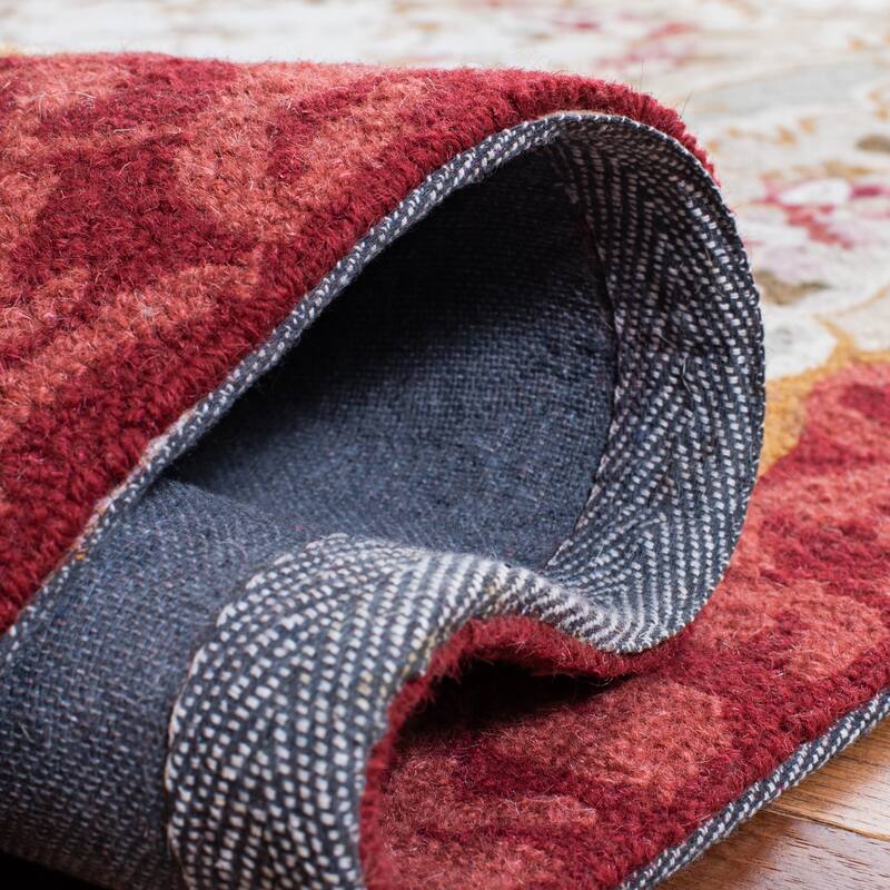 SAFAVIEH Handmade Chelsea Nour French Country Wool Rug