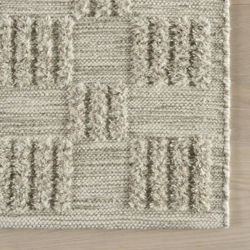 Nuloom Isolde Venn Checkered Wool Rug