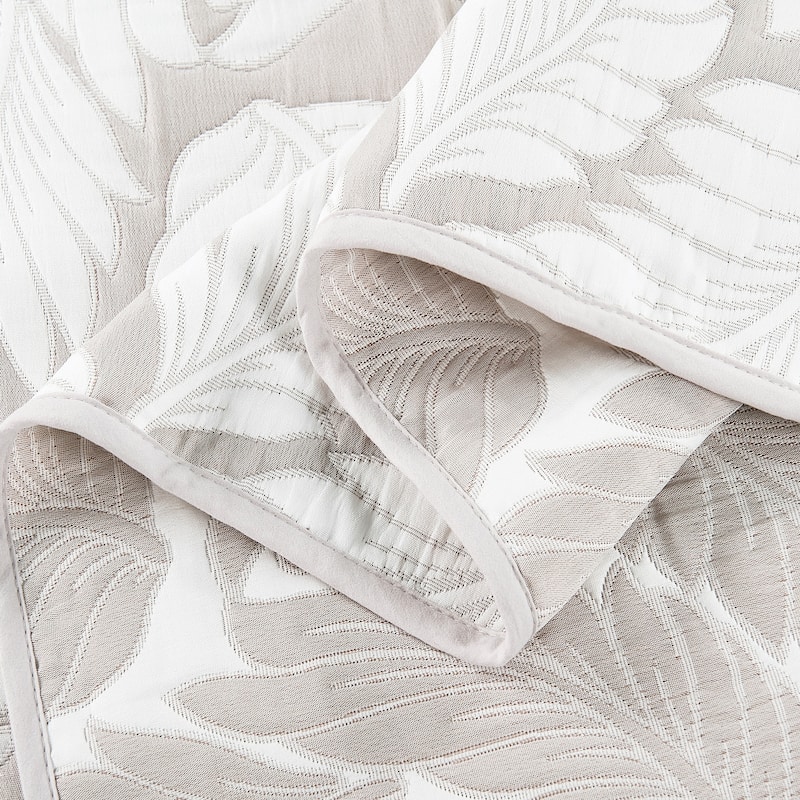 Home Soft Things 3 Piece Matelasse Jacquard Bedcover Set