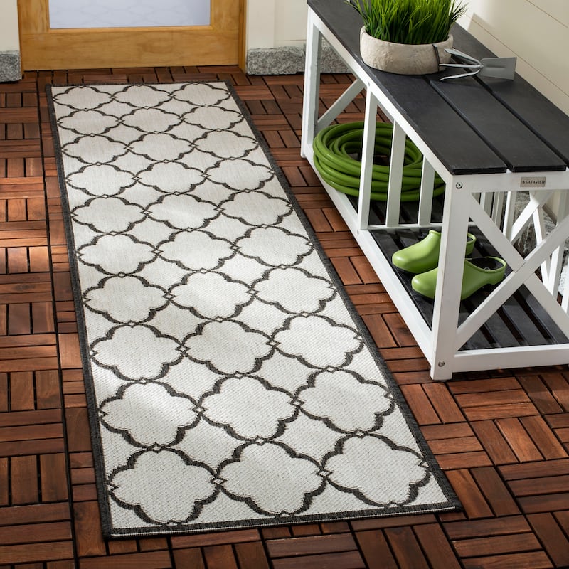 SAFAVIEH Beach House Caetana Indoor /Outdoor Waterproof Patio Backyard Rug - 2'2" x 8' Runner - Light Grey/Charcoal