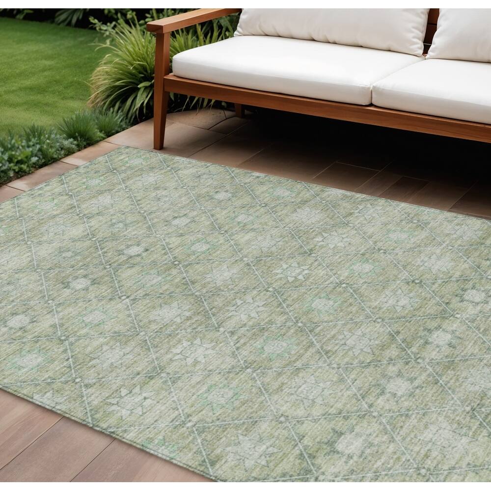 HomeRoots Floral Transitional Rectangle Outdoor Rug