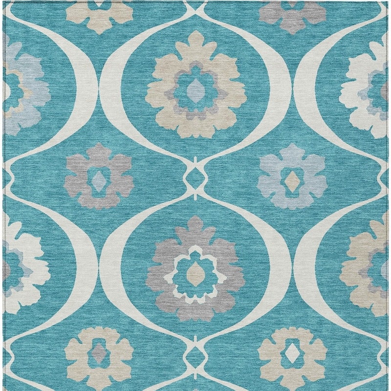 HomeRoots Medallion Transitional Rectangle Outdoor Rug
