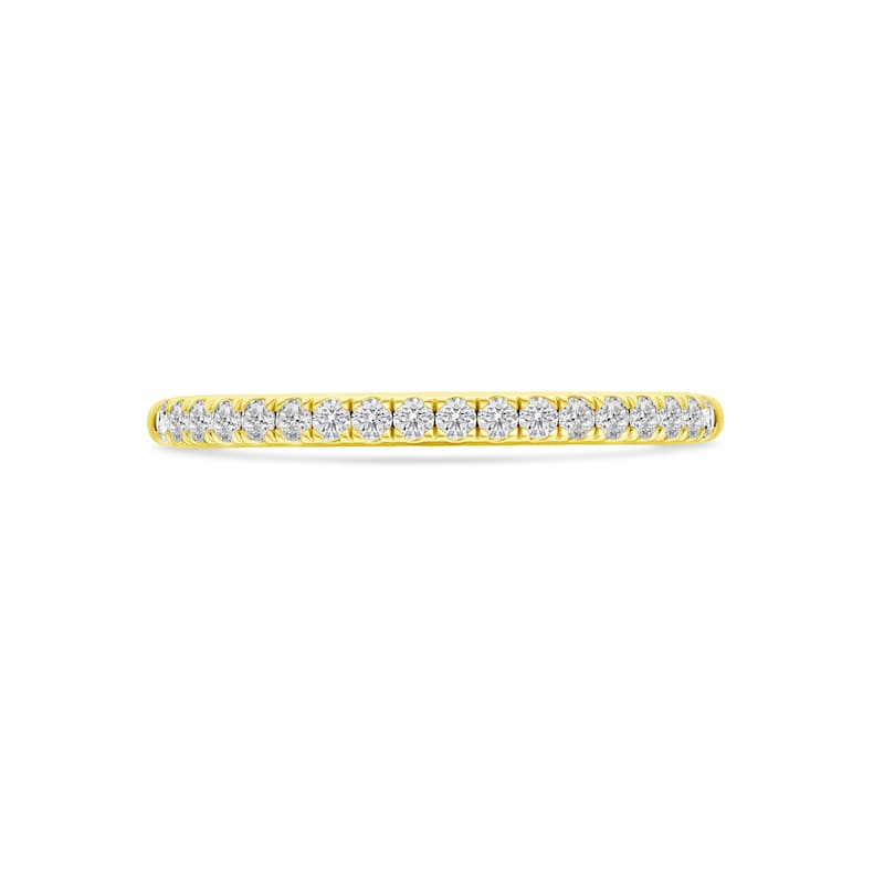 1/5ct TDW Diamond Wedding Band in 14K Gold for Women
