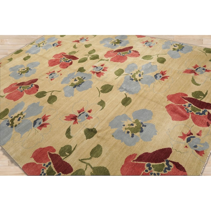 Hand Knotted Pistacchio Tibetan Wool Transitional Oriental Area Rug - 7' 11'' x 10' 3''