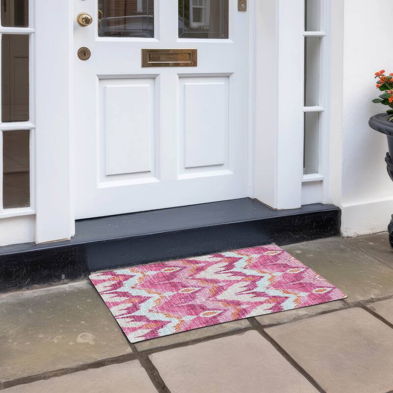 Machine Washable Indoor/ Outdoor Chantille Boho Ikat Rug - Pink - 1'8" x 2'6"