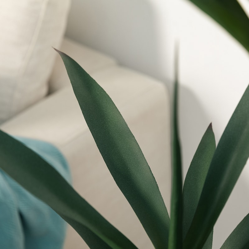 Glitzhome 4.25ft. Artificial Dracaena Faux Tequila Plants in Pot - 20.00"W X 18.00"D X51.25"H