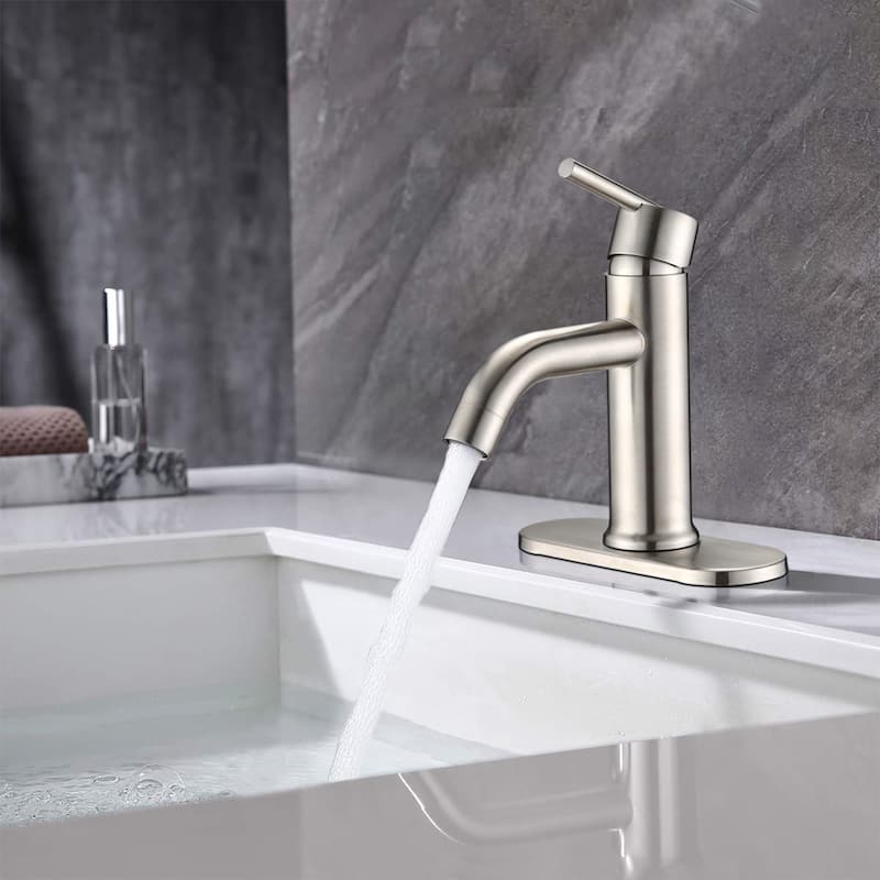 BATHLET Modern Single Handle Bathroom Faucet with Deck Plate