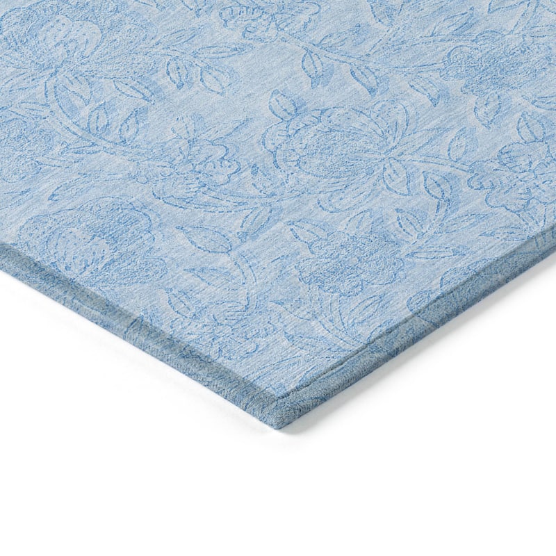 Machine Washable Indoor/ Outdoor Chantille Floral Farmhouse Rug