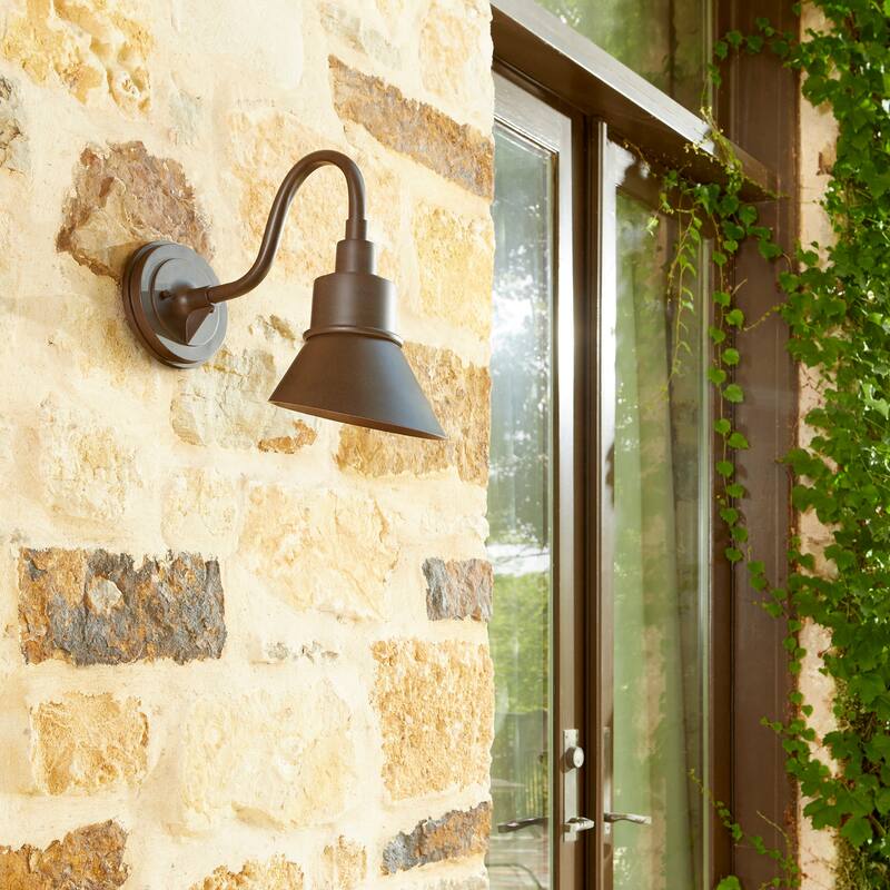 Quorum International Torrey Single Light 13-3/4" Tall Outdoor Wall